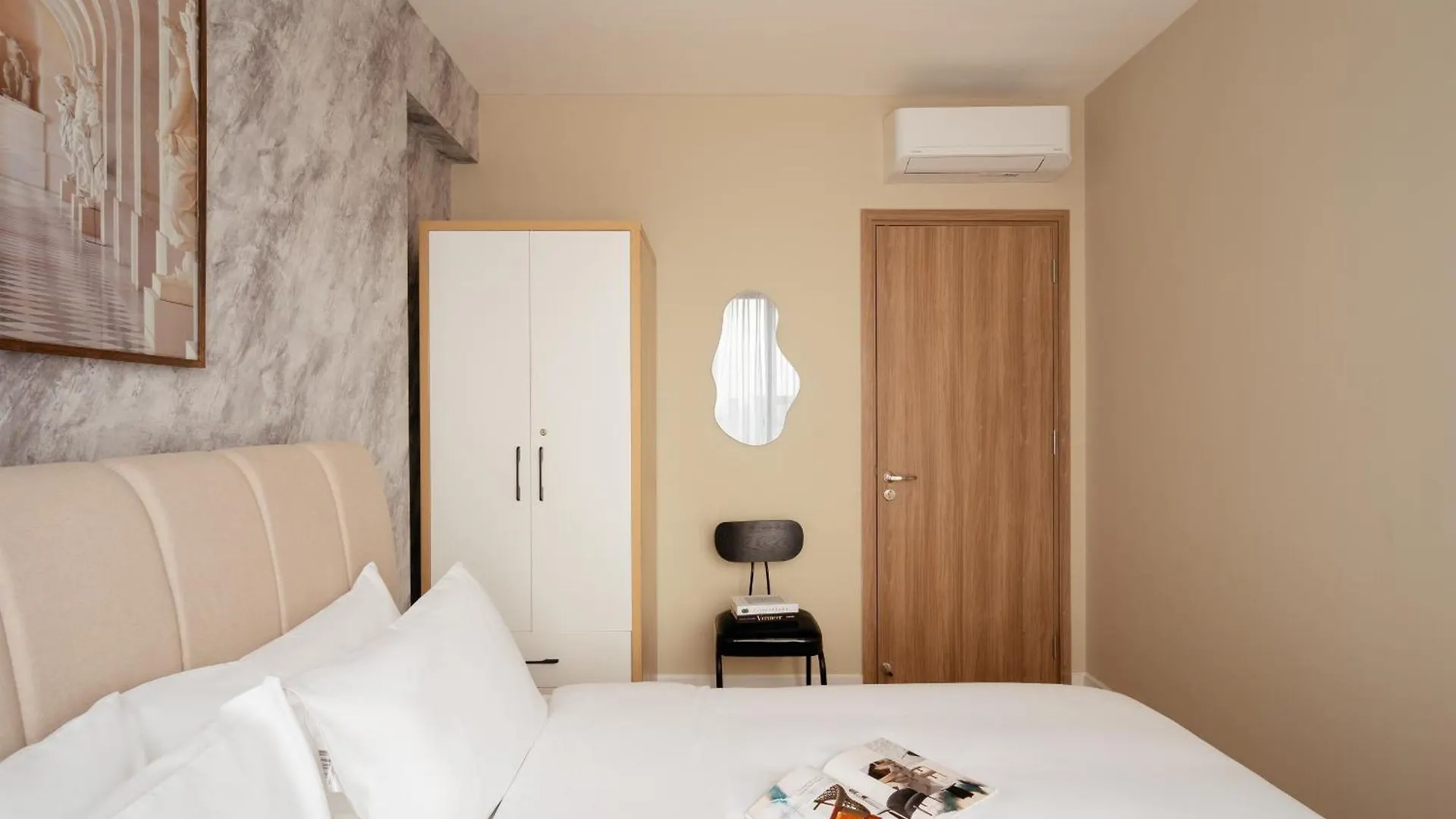 Apartment Landmark Plus - Vinhomes Central Park Ho Chi Minh City