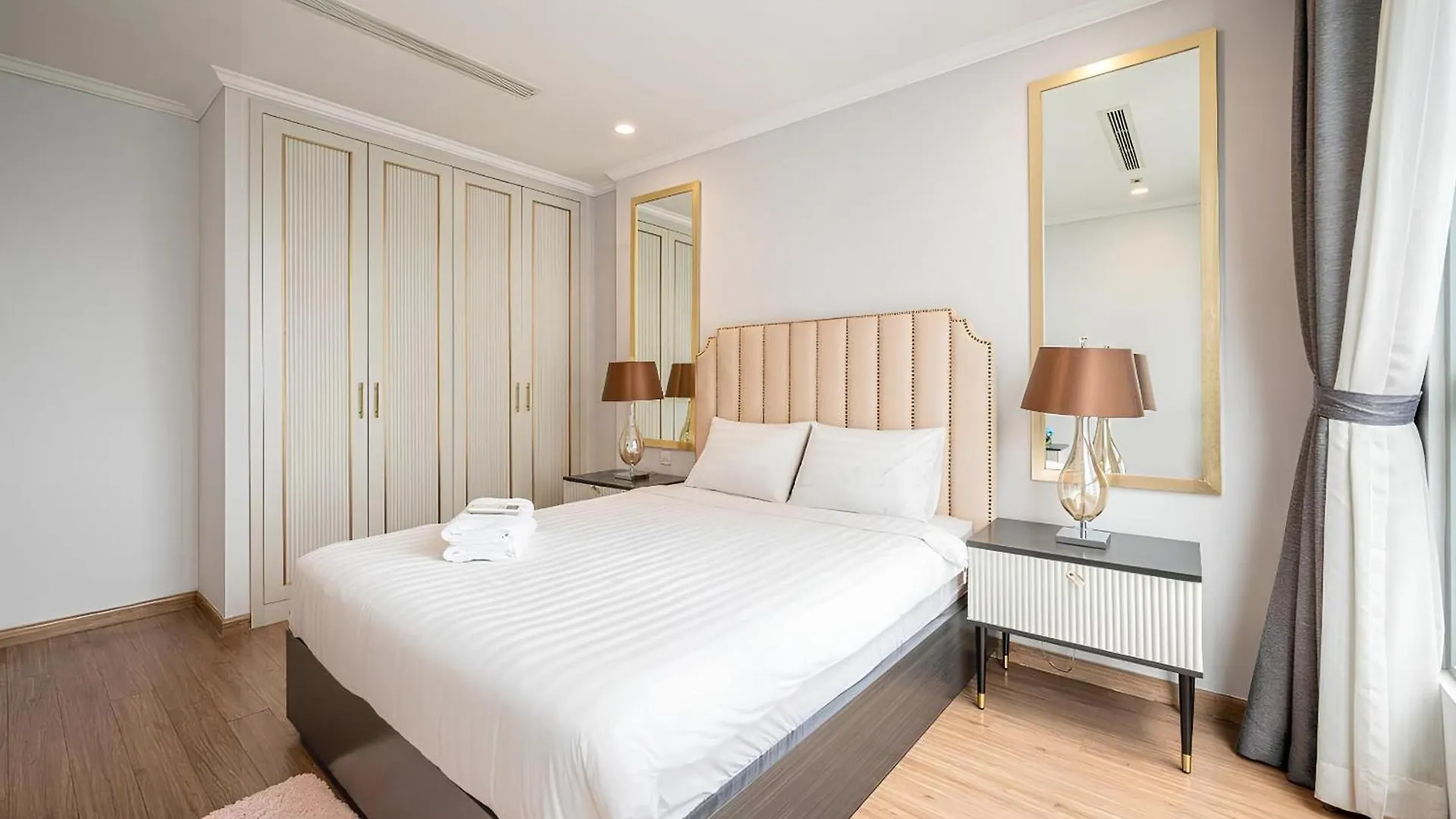 Landmark Plus - Vinhomes Central Park Ho Chi Minh City 0*,