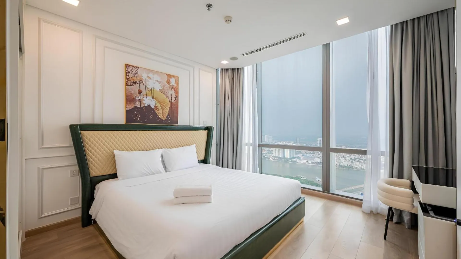 Landmark Plus - Vinhomes Central Park Ho Chi Minh City