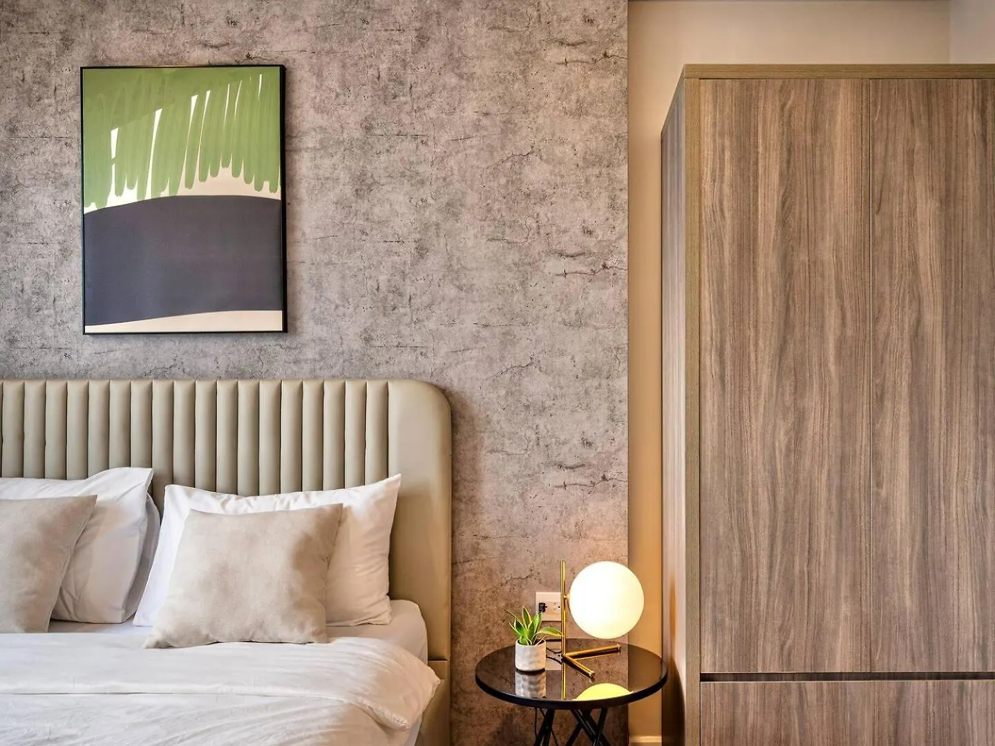 Landmark Plus - Vinhomes Central Park Ho Chi Minh City 0*,  Vietnam