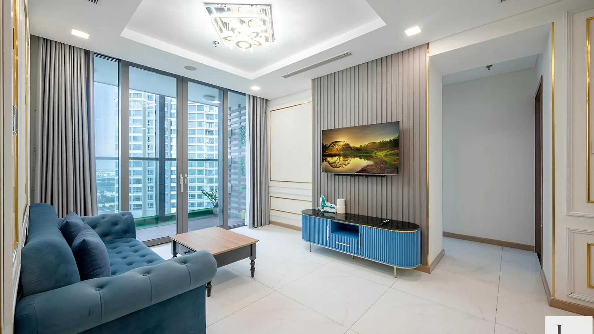 Landmark Plus - Vinhomes Central Park Ho Chi Minh City 0*,  Vietnam