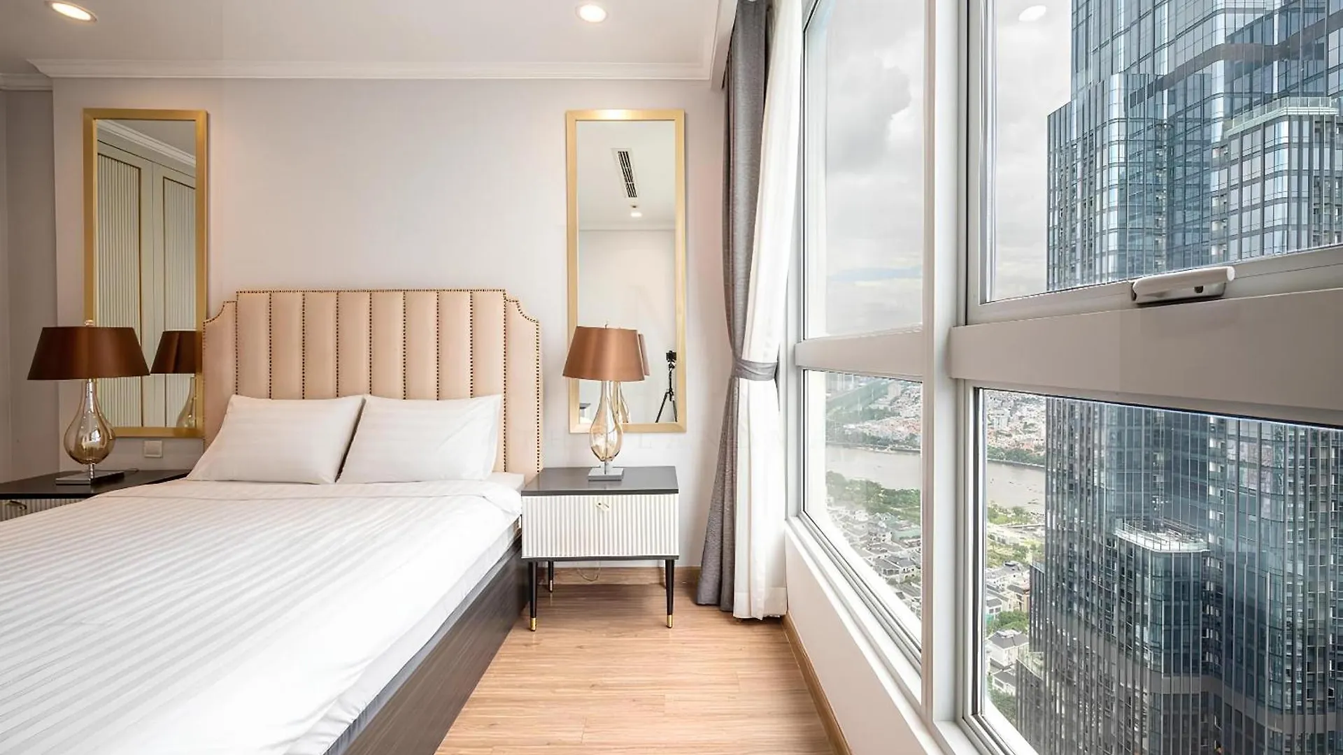 Landmark Plus - Vinhomes Central Park Ho Chi Minh City