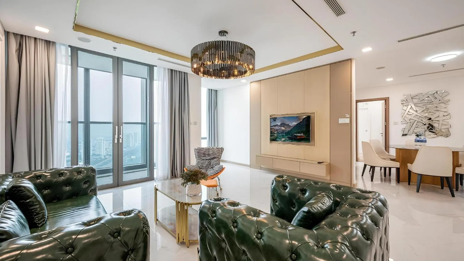 Landmark Plus - Vinhomes Central Park Ho Chi Minh City 0*,
